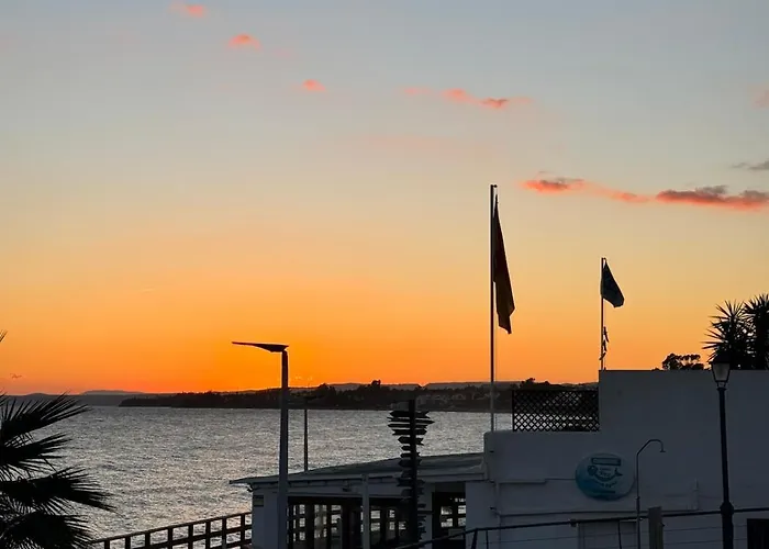 Apartment Naranja Cozy 1min Walk To By Allstay *