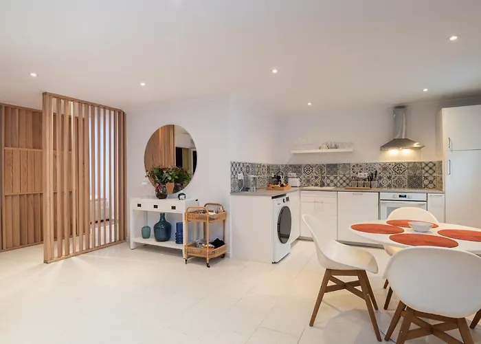 Naranja Cozy 1min Walk To By Allstay *