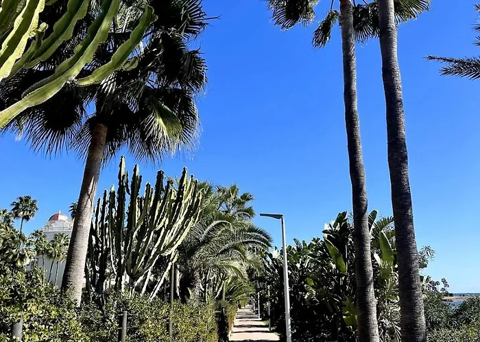 Apartment Naranja Cozy 1min Walk To By Allstay Estepona