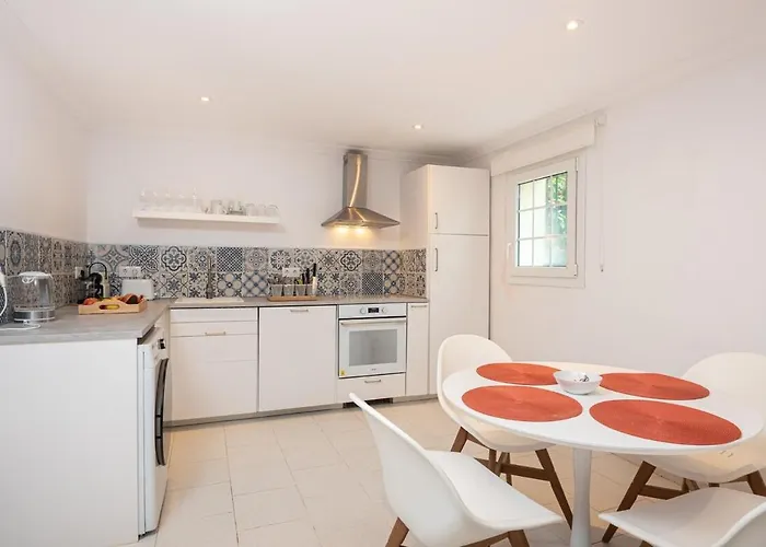 Naranja Cozy 1min Walk To By Allstay Διαμέρισμα *